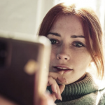 A e dini pse ISH-at ju shkruajnë gjatë periudhës së festave?!