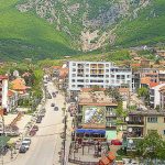 Gjyshja e gjyshi rrahin nipin e mbesën në Istog, arrestohen