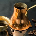 Sekretet e kafesë turke: Si të arrini shijen perfekte në filxhan?