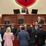 “Hajdutë të pashoqë”, Berisha me akuza të forta ndaj deputetëve që mbrojnë Ramën