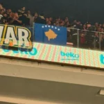 Tërbohen serbët, tifozët turq i presin me flamurin e Kosovës, në ndeshjen e Euroligës