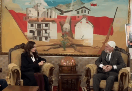 Spiropali në Kompleksin Memorial “Adem Jashari” dhe kullën e familjes Jashari: Dëshmia se liria e Kosovës ka pasur çmim jetën