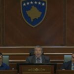 Dehari thërret përfaqësuesit e partive politike në konsultime para fillimit të seancës