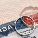 Ambasada e SHBA-së paralajmëron shqiptarët: Mashtrimi me anë të martesës, krim federal