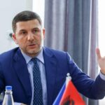 Krasniqi: Kryeneçësia e Kurtit po e çon Kosovën drejt humnerës – vendi pa institucione, pa miq e pa busull
