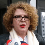 Hajdari pas seancës gjyqësore: Ndihem krejtësisht e pafajshme sepse është proces tendencioz