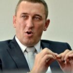 VV po insiston të votohet Rashiqi, por 10 vjet më parë i njëjti i ishte bashkuar Listës Serbe