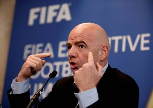 Gianni Infantino dëshiron të ndryshojë rregullin e pozicionit jashtë loje