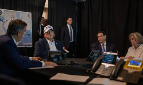 “Operacioni miratohet, fat të mbarë!”- Shefi i ushtrisë amerikane zbulon detaje: Ja si e dha Trump miratimin për bombardimet në Iran! Si i bllokuan rrjetet e komunikimit dhe sensorët