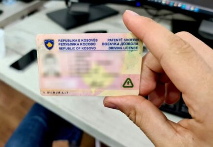 Mbi 13 mijë shoferë pa patente gjatë këtij viti: Pse po konfiskohen kaq shumë patentat?