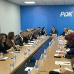 Nga PDK paralajmërojnë: Është përgatitur që të ‘gatuhet’ diçka, do të ketë surpriza befasuese nesër në Kuvend!