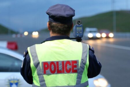 60 aksidente e mbi 2 mijë gjoba trafiku për 24 orë në Kosovë