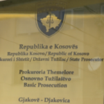 Prokuroria në Gjakovë kërkon paraburgim 30-ditor për të dyshuarin për zjarrvënie në Ratkoc