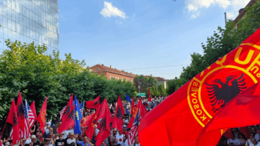 Grupi i tifozëve “BALLISTËT TETOVË 1992’” mbështetë Marshin “Drejtësi, jo politikë” më 17 shkurt