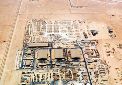 Raketa iraniane godet bazën ajrore amerikane në Katar