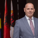 Ramiz Lladrovci publikon transkripten e një audio incizimi: Shantazhi do të dështojë