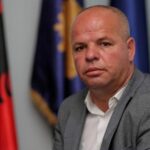Latifi: Shteti pa institucione funksionale, komunat pa adresë kujt t’i drejtohen