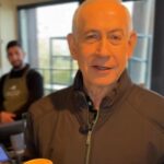 U raportua se është vrarë, shfaqet Netanyahu: Po vdes vetëm për kafe