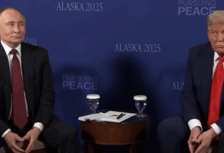 Trump paralajmëron: SHBA mund të mbikëqyr Venezuelën për vite