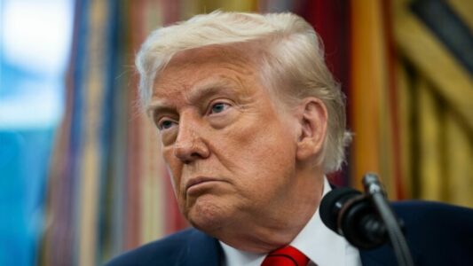 Trump: Ta bëjmë Iranin të madh përsëri
