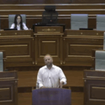 PDK, LDK dhe AAK vazhdojnë seancën pa Deharin e VV-në