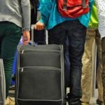 Alarmante: Rreth 72% e të rinjve në Kosovë, e shohin të ardhmen jashtë vendit