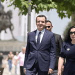 Presidentja Osmani reagon pas goditjes nga SHBA: S’e thotë as edhe një fjalë për fajtorin Kurti