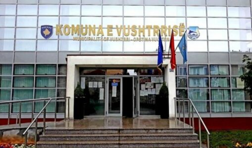 Asamblisti i LDK`së në Vushtrri jep dorëheqje pas humbjes së vendit të punës si mësimdhënës