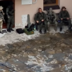 Uran Ismaili nënshkruan 10 vendimet e para si kryetar i Prishtinës